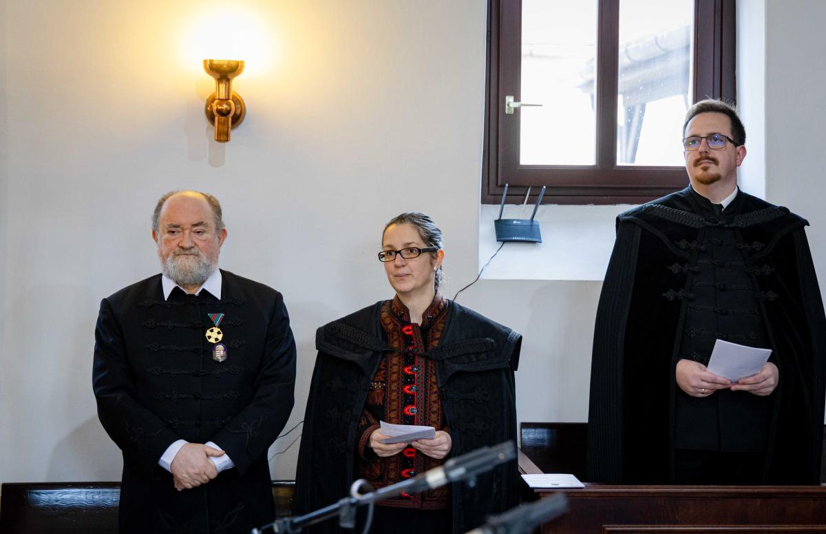 Nagytiszteletű Dr. Bóna Zoltán lelkipásztor, Nagyné Dr. Csobolyó Eszter beosztott lelkipásztor, Korsós Tamás lelkipásztor